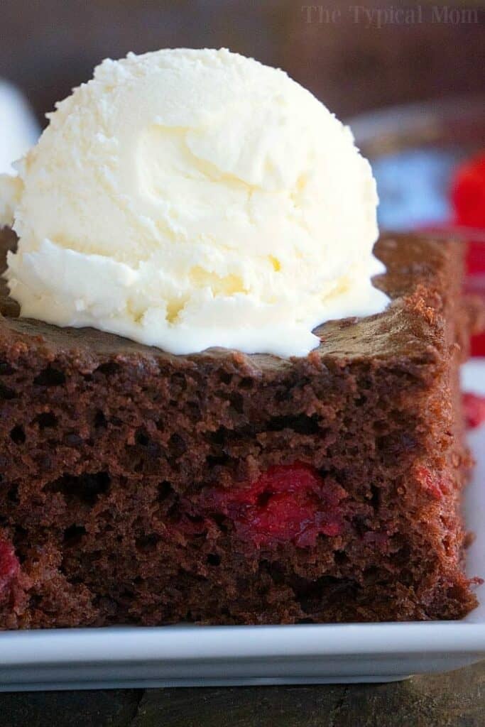 7-brilliant-3-ingredient-cake-recipes-from-scratch