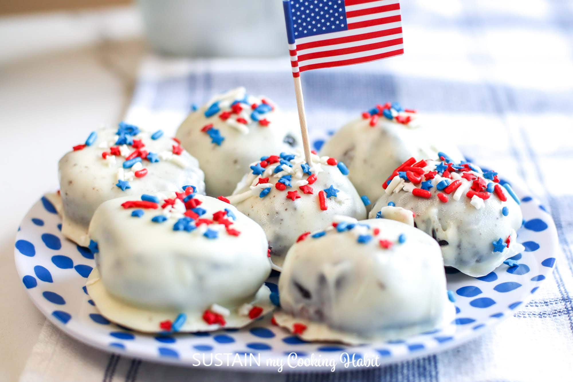 Fourth of July truffles with the US flag.