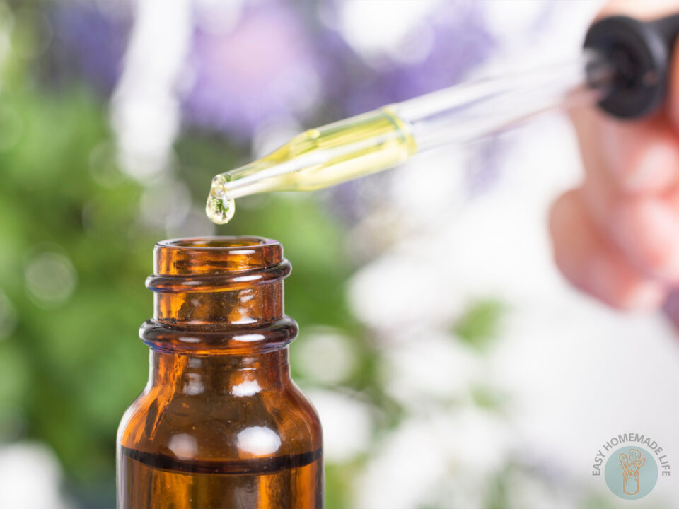 DIY Essential Oil Recipe for Pain and Inflammation